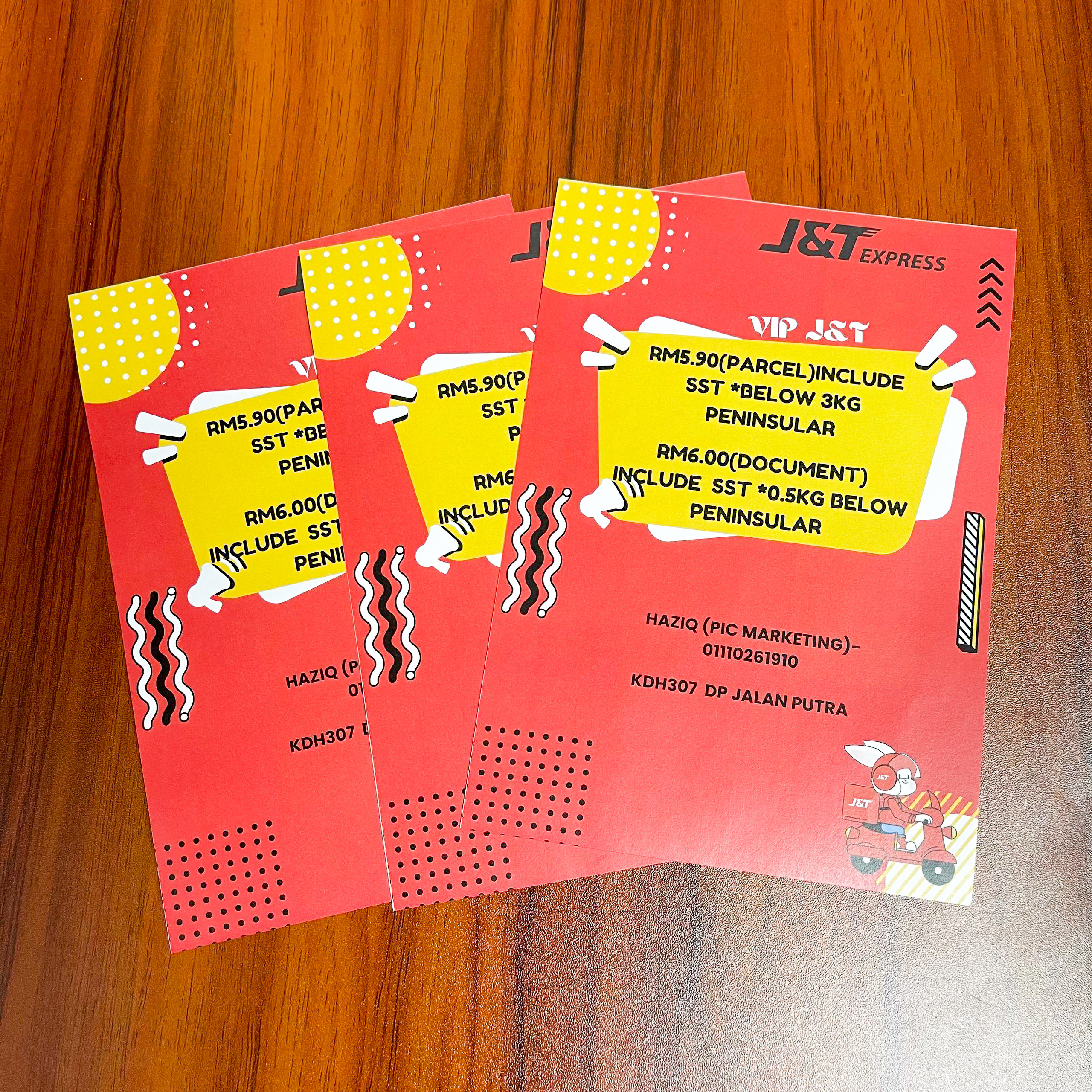 Flyers & Brochures